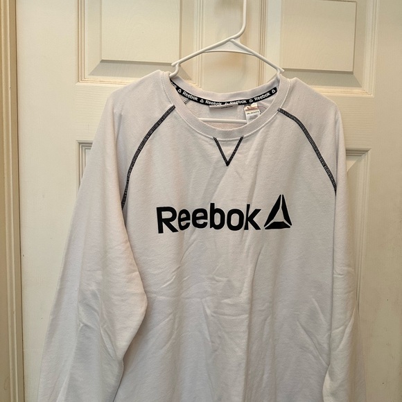 Men’s 2X Reebok White Sweatshirt - Picture 2 of 11